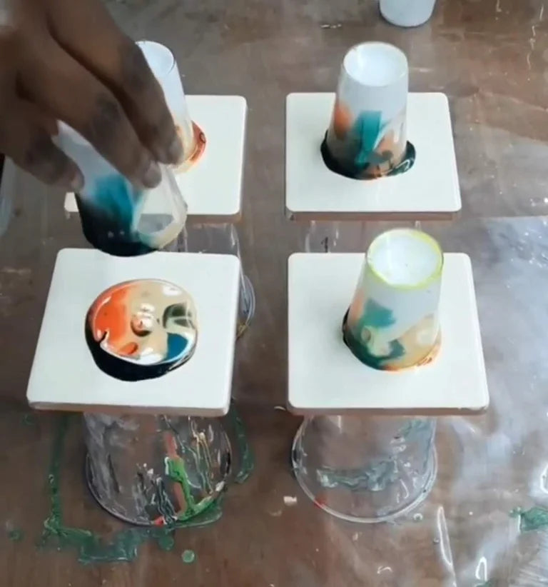 Workshop - Acrylic Pouring Coaster